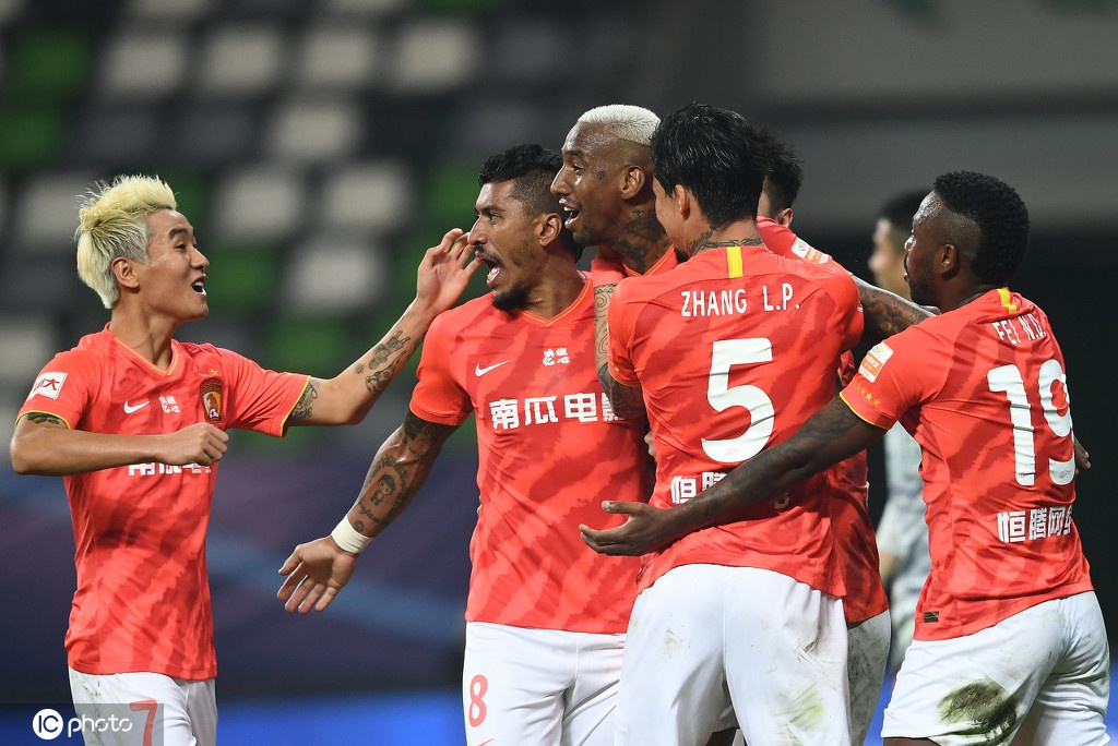 恒大主场大胜重庆力帆,国安客场战平深圳佳兆业 恒大主场大胜重庆力帆,国安客场战平深圳佳兆业